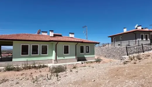 Bahçe Köyü’nde 89 Deprem Konutu Tamamlandı